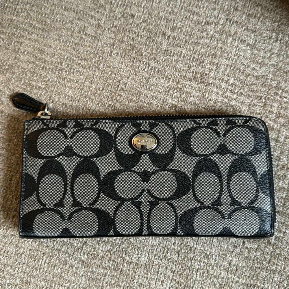 Coach L shape zip closure wallet